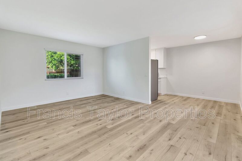 Renovated 2 Bedroom in Escondido! property image