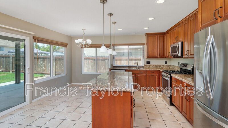 Beautiful Remodeled Three Bedroom Home in Mira Mesa! property image