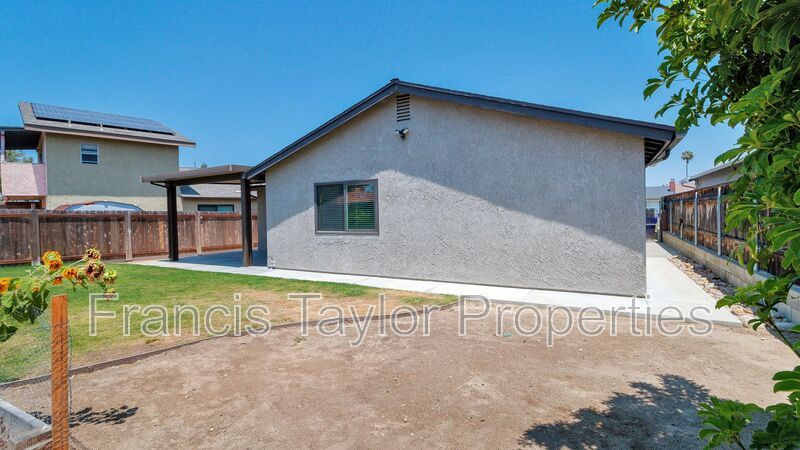 Beautiful Remodeled Three Bedroom Home in Mira Mesa! property image