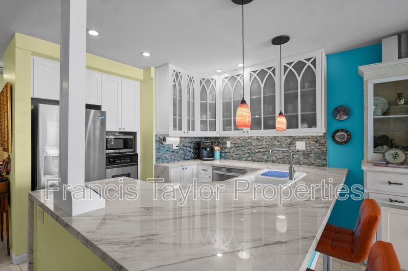 2 Bedroom Overlooking the Ocean in OB property image