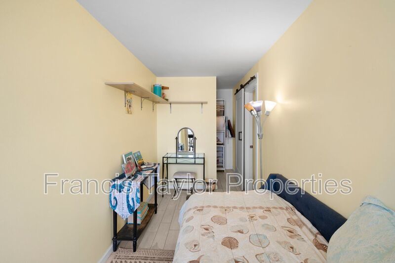 2 Bedroom Overlooking the Ocean in OB property image