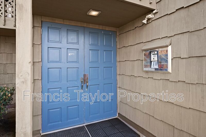 2 Bedroom Overlooking the Ocean in OB property image