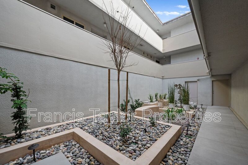 2 Bedroom Overlooking the Ocean in OB property image