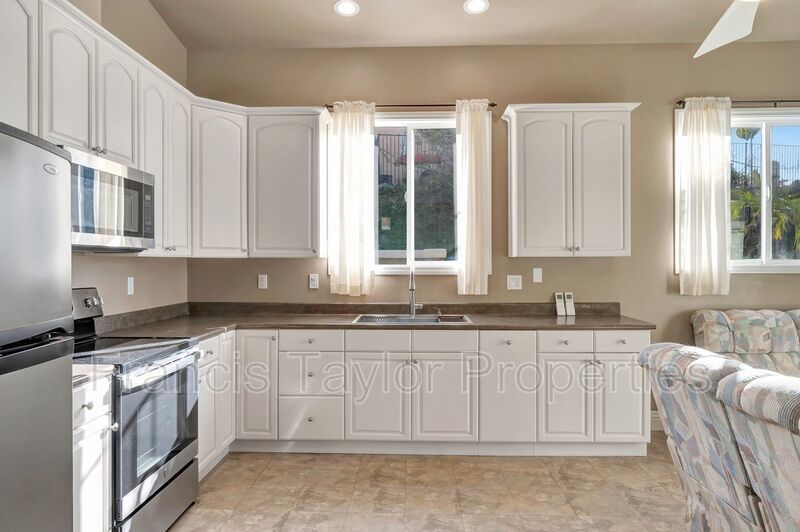High-End ADU with Pool Access and Views! property image