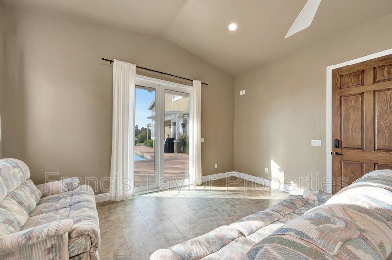High-End ADU with Pool Access and Views! property image