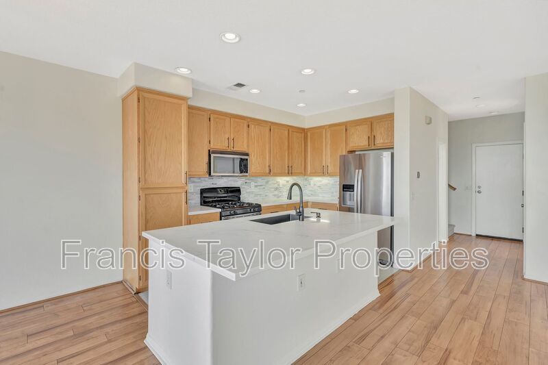 3 Bedroom in Excellent Community! property image