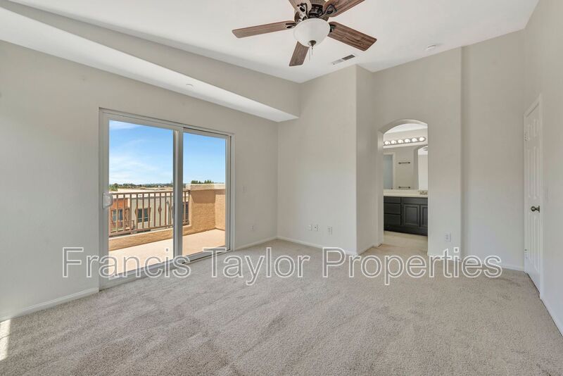 3 Bedroom in Excellent Community! property image