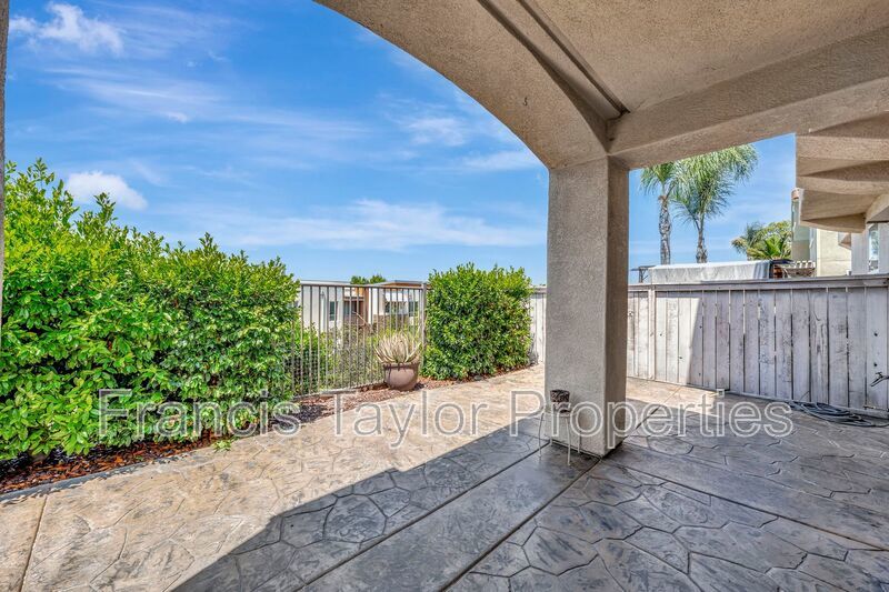 3 Bedroom in Excellent Community! property image