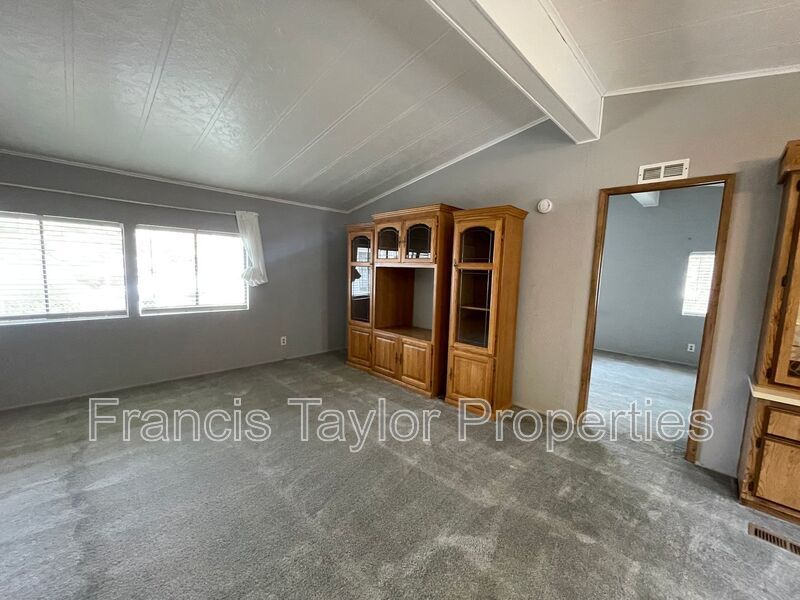 3 bedroom available in Via Verde Estates 55+ Community property image