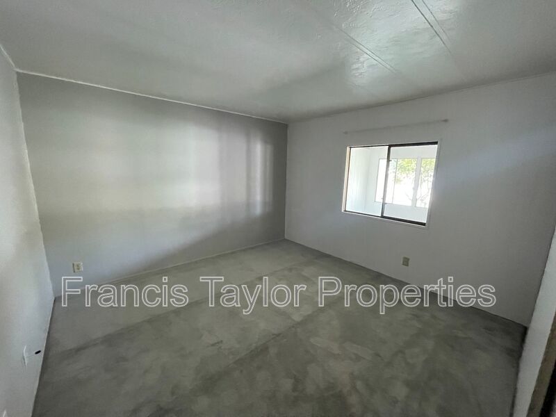 3 bedroom available in Via Verde Estates 55+ Community property image