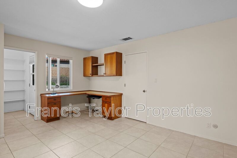 3 Bedroom Home Tucked away in Escondido property image