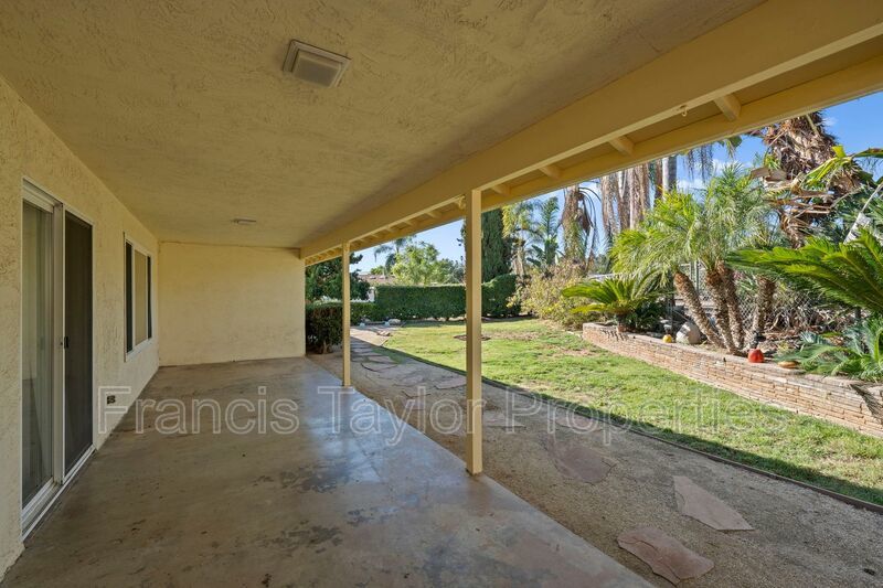 3 Bedroom Home Tucked away in Escondido property image