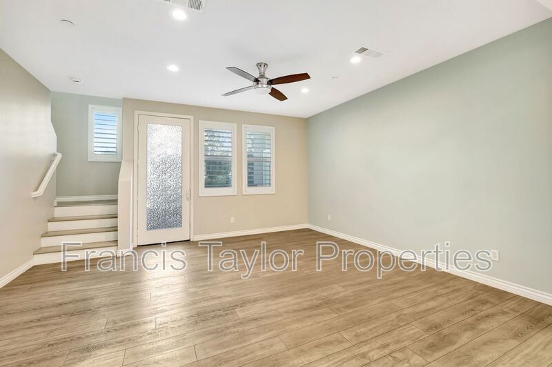 Spacious 3-Bedroom Townhome in the Heart of Downtown Escondido! property image