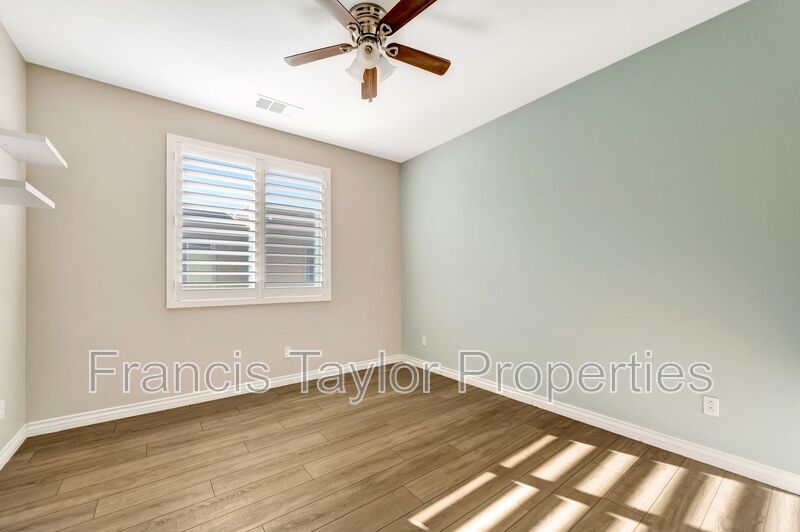 Spacious 3-Bedroom Townhome in the Heart of Downtown Escondido! property image