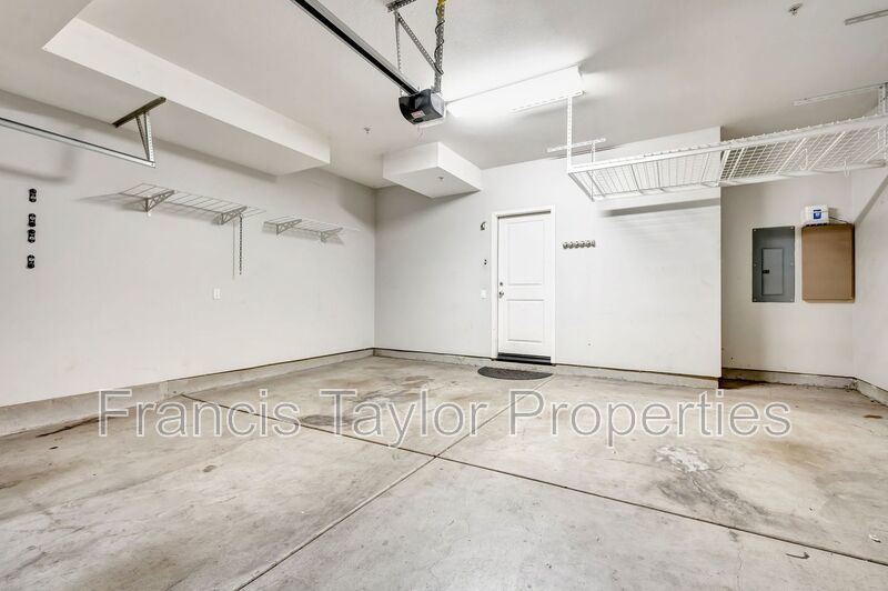 Spacious 3-Bedroom Townhome in the Heart of Downtown Escondido! property image