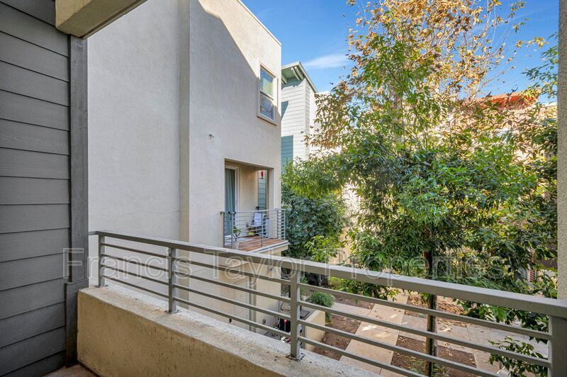 Spacious 3-Bedroom Townhome in the Heart of Downtown Escondido! property image
