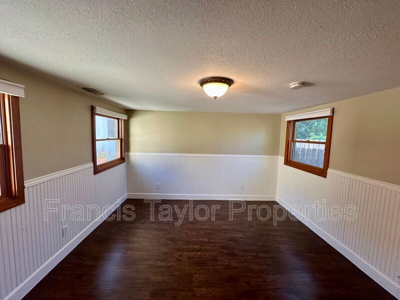 Gorgeous Craftsman in the Heart of Old Escondido! property image