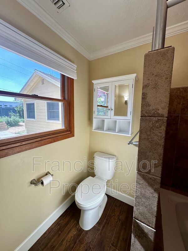 Gorgeous Craftsman in the Heart of Old Escondido! property image