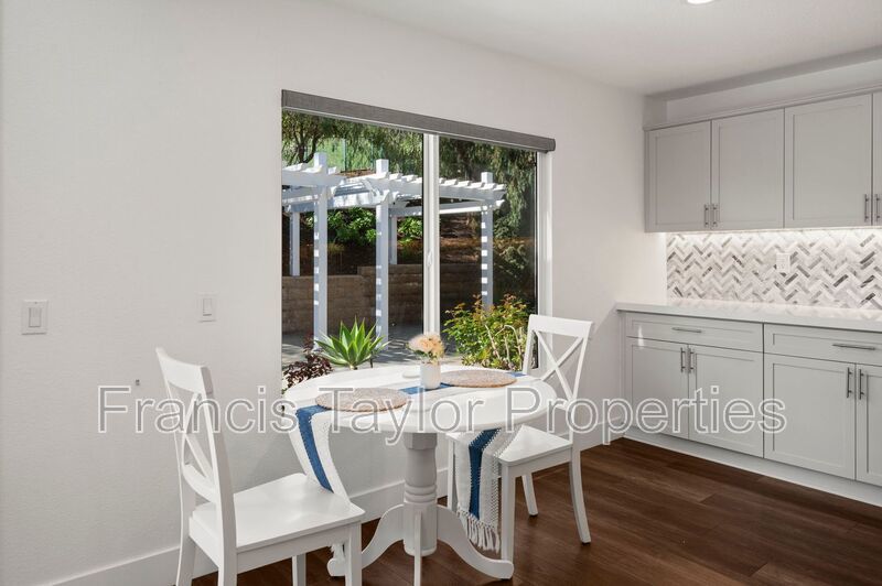 FULLY FURNISHED! Stunning Home in Escondido property image