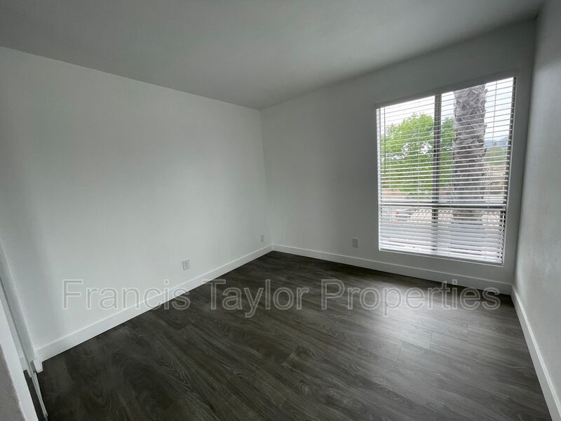 Refreshed 2 Bedroom in Escondido property image