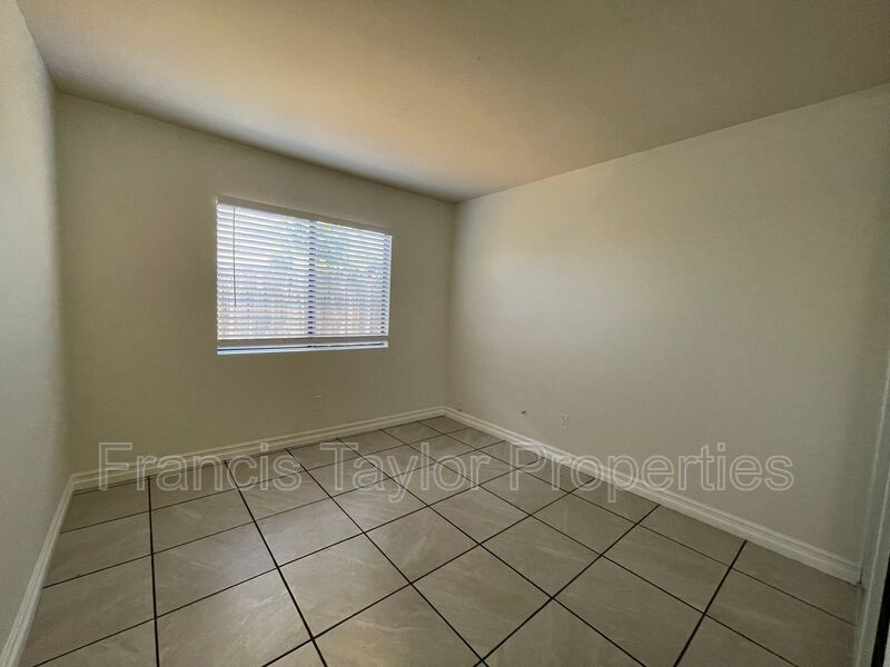 Three Bedroom Home Available in Cimarron! property image