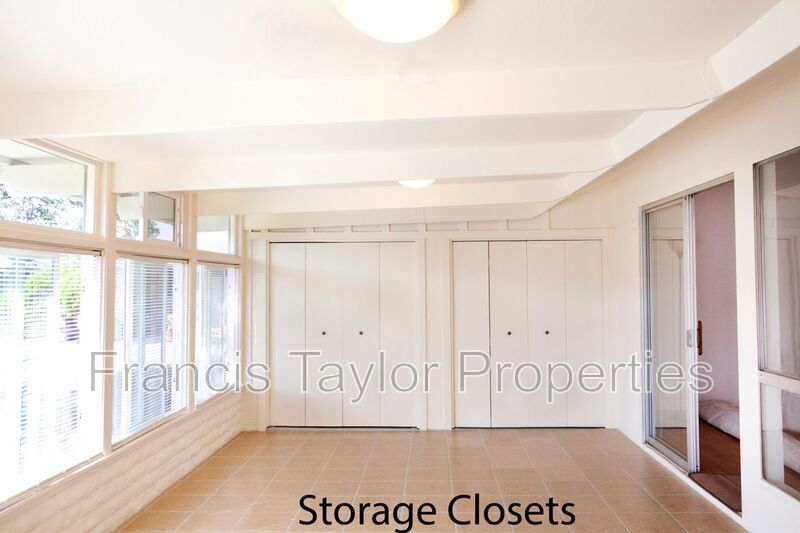 Light and Bright Unit in desirable Oceana! property image