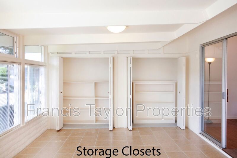 Light and Bright Unit in desirable Oceana! property image