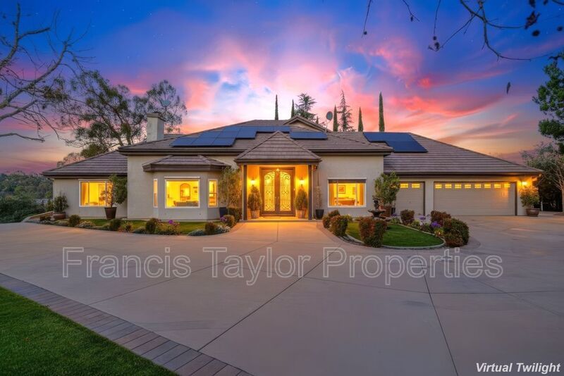 Sweeping Views in Rimrock Estates property image