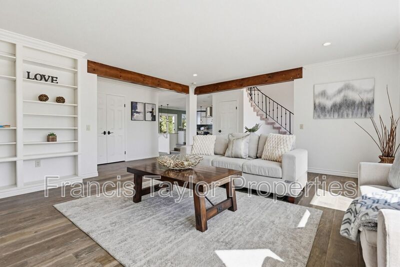 Sweeping Views in Rimrock Estates property image