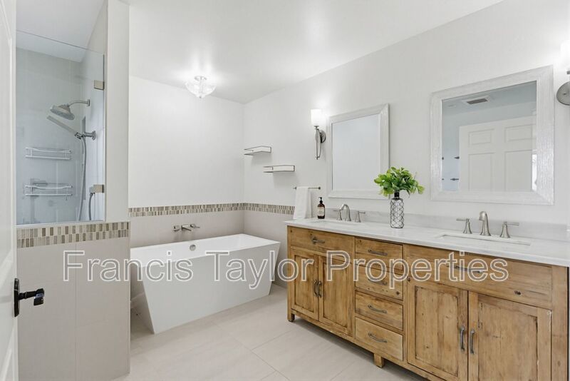 Sweeping Views in Rimrock Estates property image