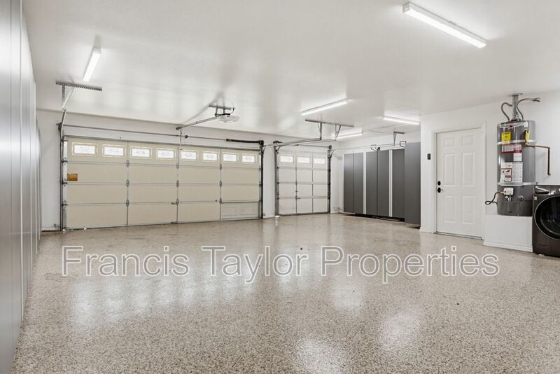 Sweeping Views in Rimrock Estates property image