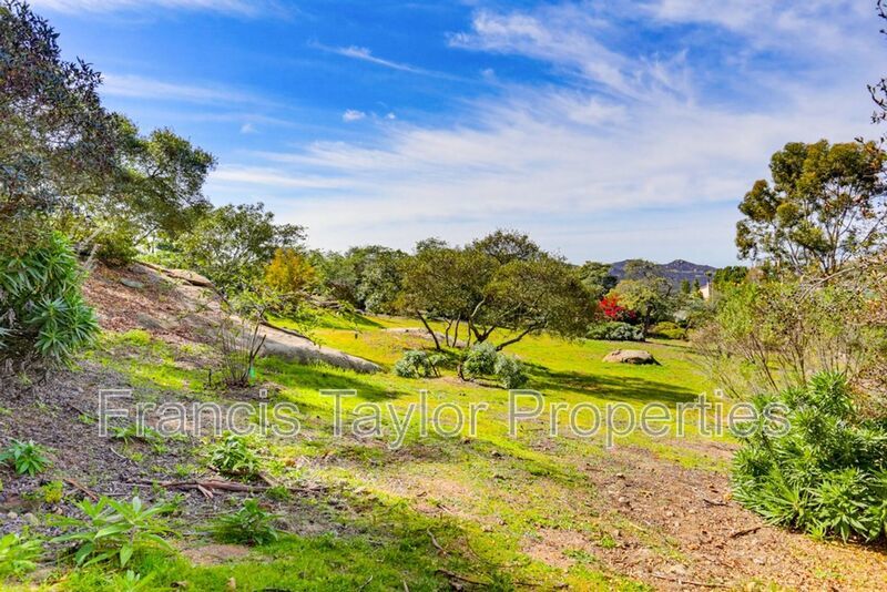 Sweeping Views in Rimrock Estates property image