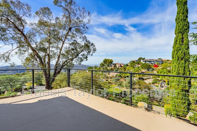 Sweeping Views in Rimrock Estates property image