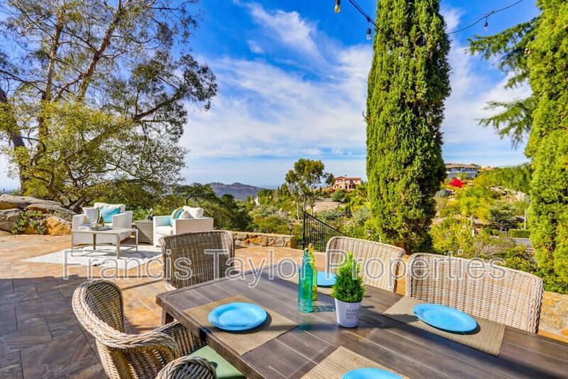 Sweeping Views in Rimrock Estates property image