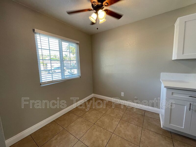 Refreshed 2 Bedroom in Oceanside! property image