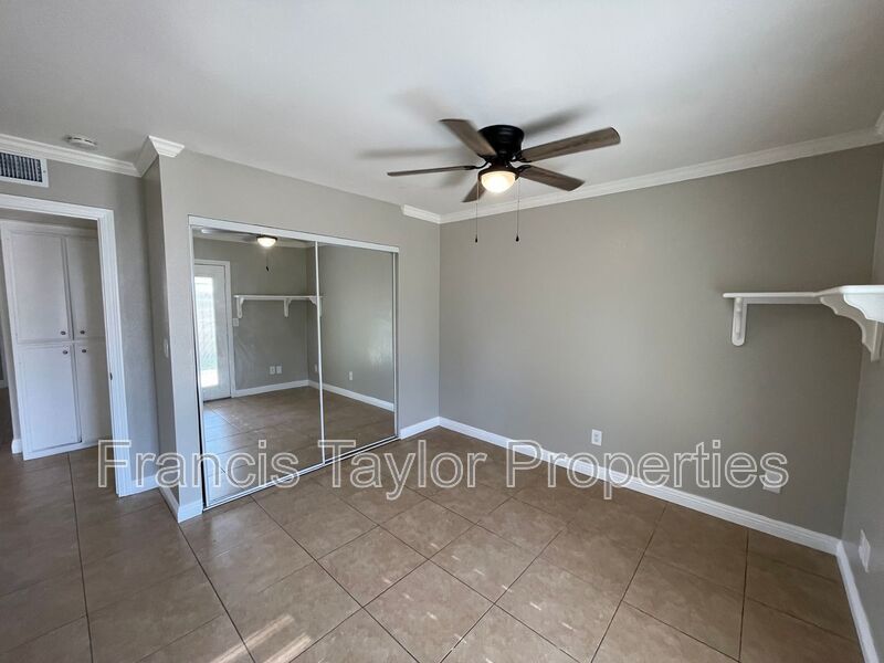 Refreshed 2 Bedroom in Oceanside! property image