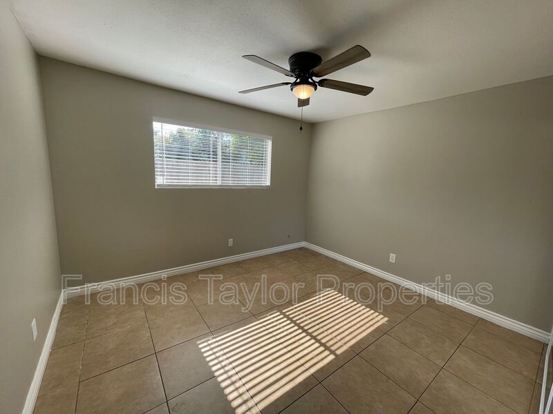 Refreshed 2 Bedroom in Oceanside! property image