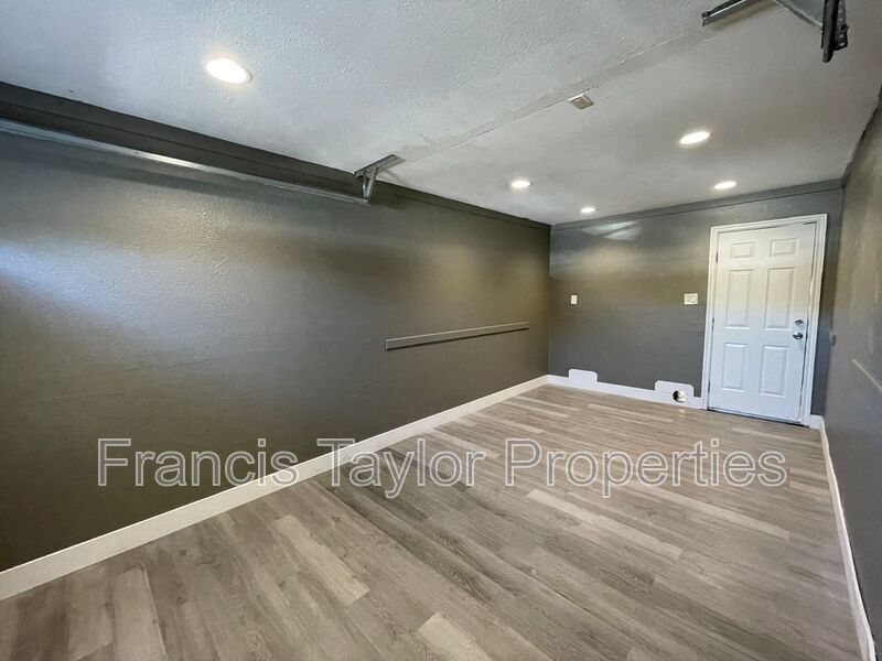 Refreshed 2 Bedroom in Oceanside! property image