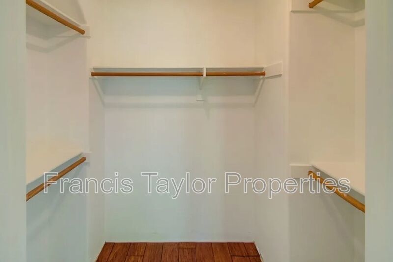 Updated 3 Bedroom in Gated Community! property image