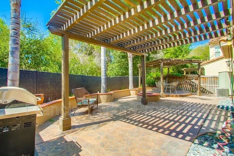 Updated 3 Bedroom in Gated Community! property image
