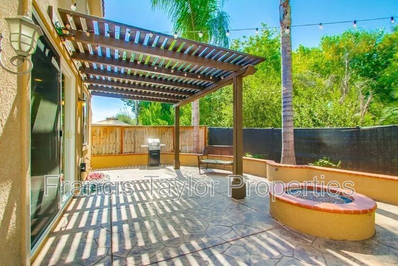 Updated 3 Bedroom in Gated Community! property image