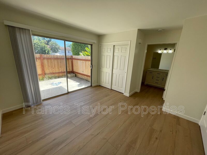 Recently Renovated Unit in Vista! property image