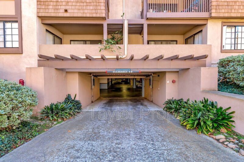 2 Bedroom Unit in La Jolla property image