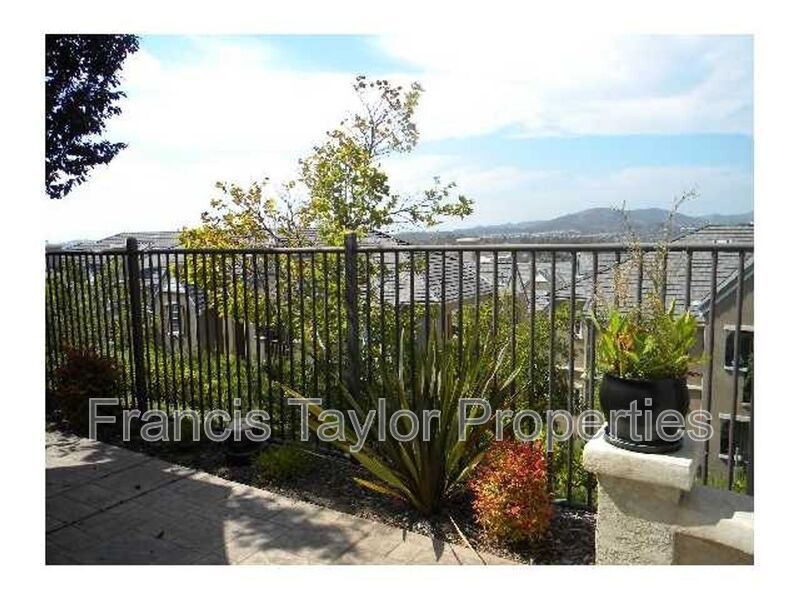 Two Bedroom Condo Available in Campana in San Marcos property image