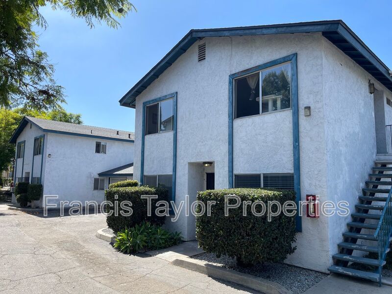Fully Renovated Two Bedroom Apartment available Immediately! property image