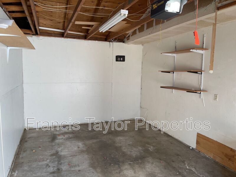 Fully Renovated Two Bedroom Apartment available Immediately! property image