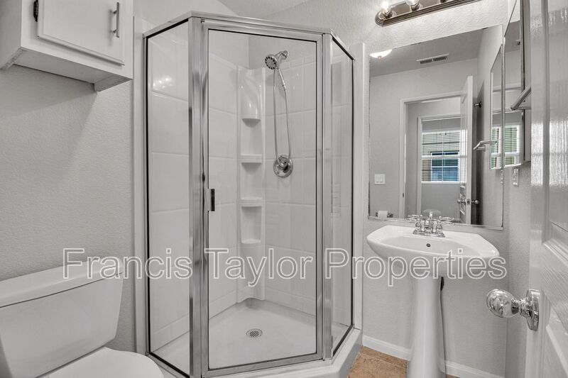 Light and Bright 3 Bedroom in Ideal San Marcos Community! property image