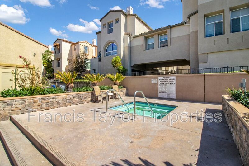 Light and Bright 3 Bedroom in Ideal San Marcos Community! property image