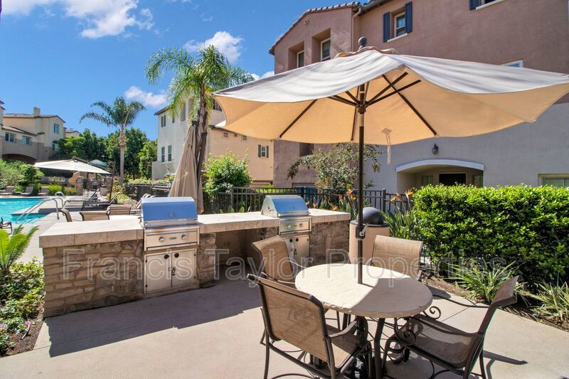 Light and Bright 3 Bedroom in Ideal San Marcos Community! property image