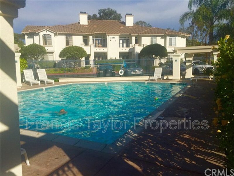 Beautiful Two Bedroom Condo Available in Mission Del Oro property image